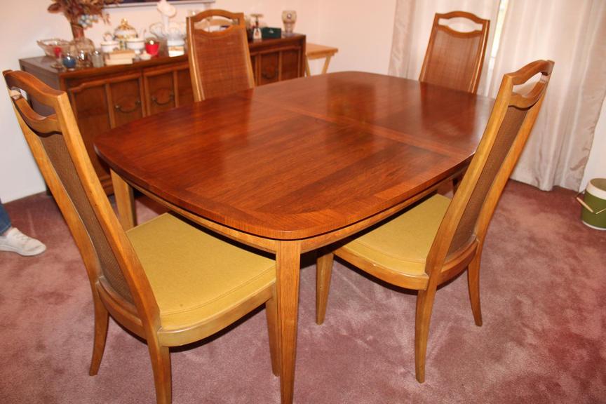 Auction Ohio Mid Century Dining Set