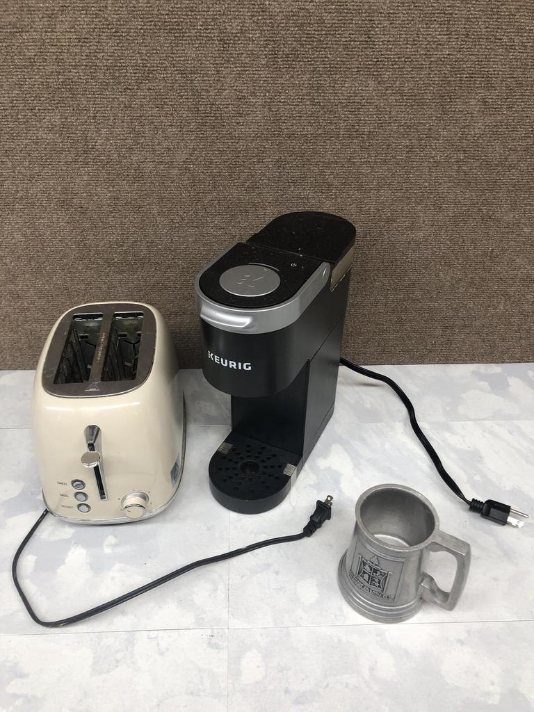 Auction Ohio Keurig and Toaster