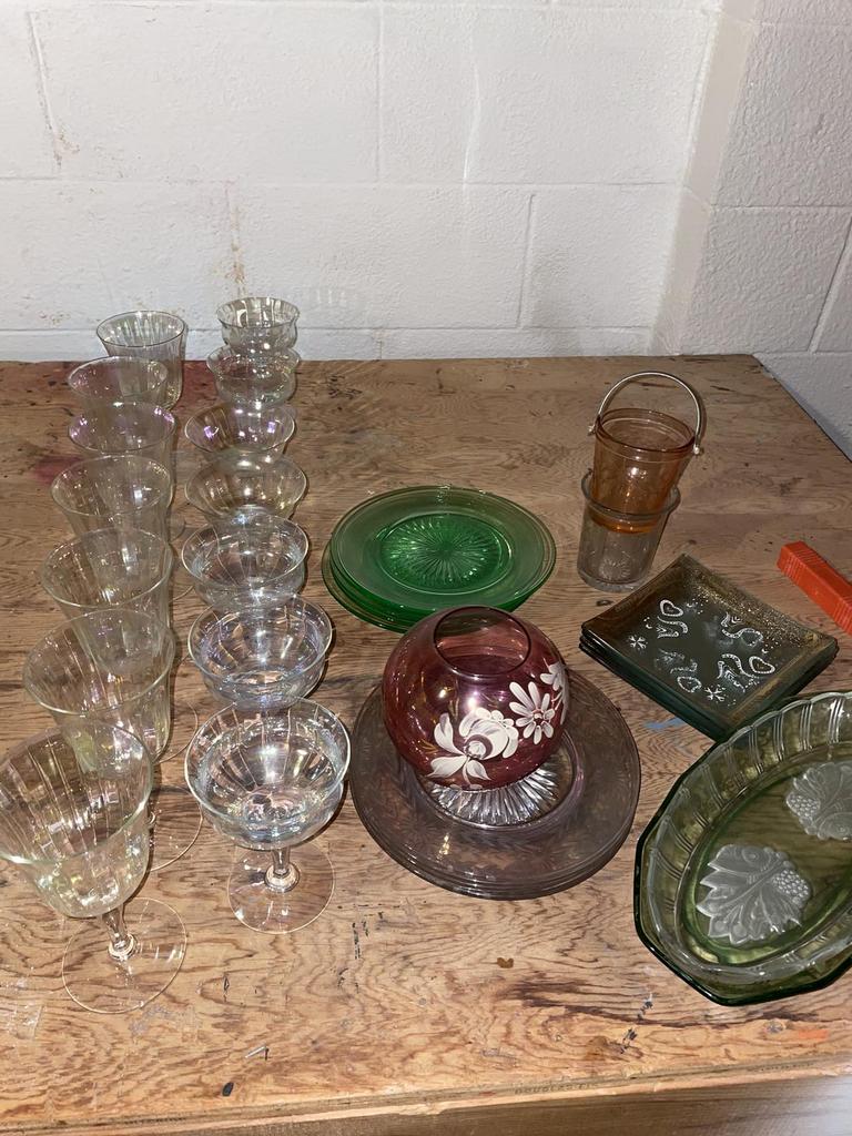 Auction Ohio Depression Glassware