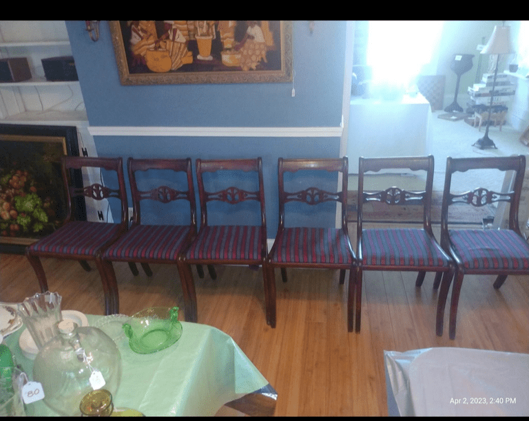 Auction Ohio 6 dining room chairs