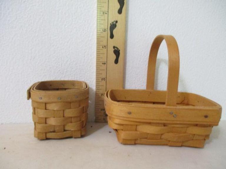 Auction Ohio 1999 Longaberger Basket