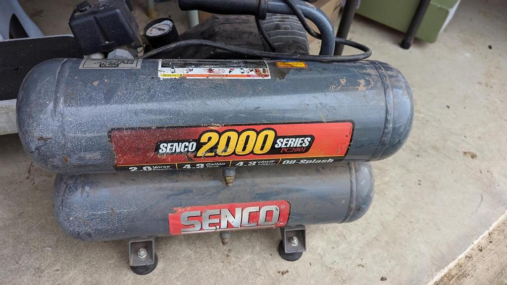 Auction Ohio Senco 2000 air compressor