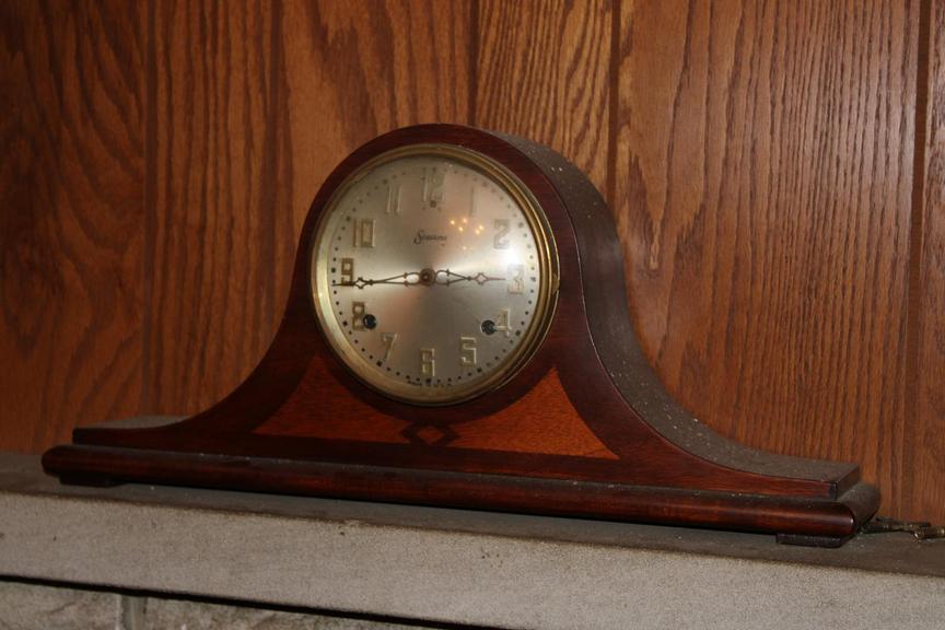 Auction Ohio Sessions Mantle Clock