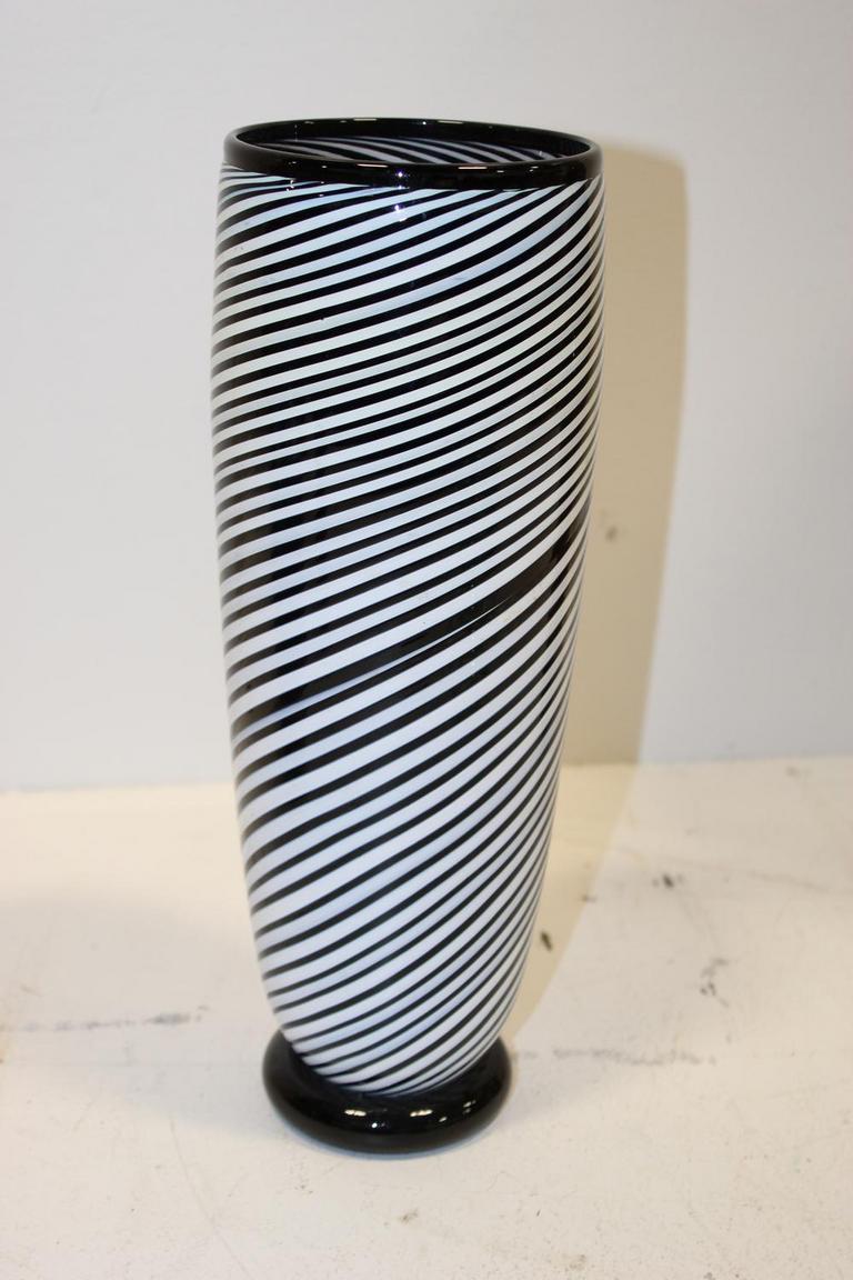 Auction Ohio Black/White Stripe Glass Vase