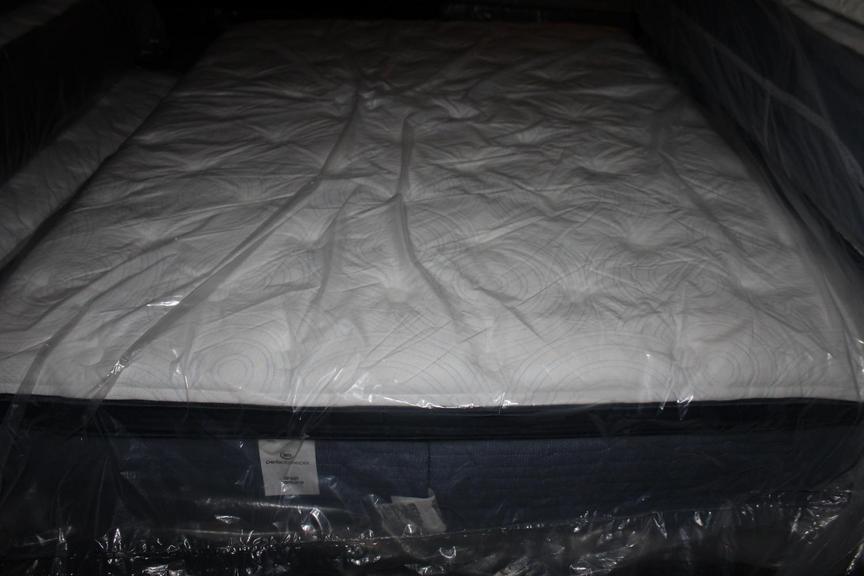 Auction Ohio Serta Queen Mattress