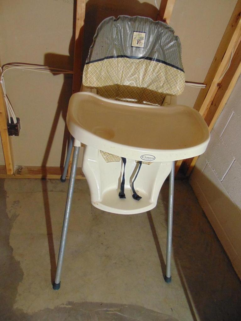 Auction Ohio Costco High Chair
