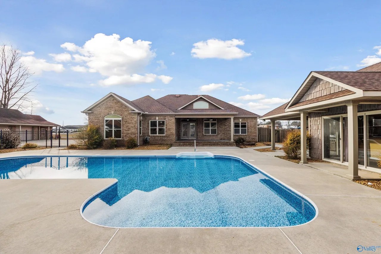 For Sale 43 Neel School Rd, Danville, AL 35619