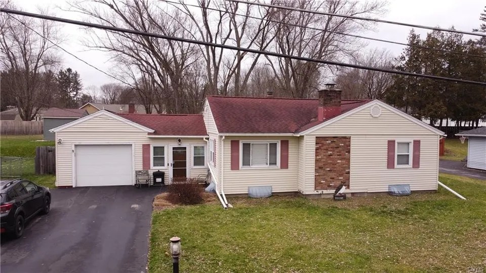 6381 Elmer Hill Rd, Rome, NY 13440