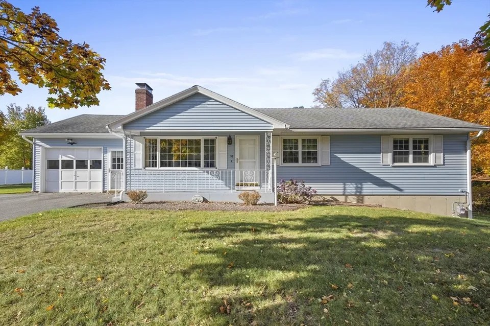 58 Crestfield Ln, Leominster, MA 01453 434,900