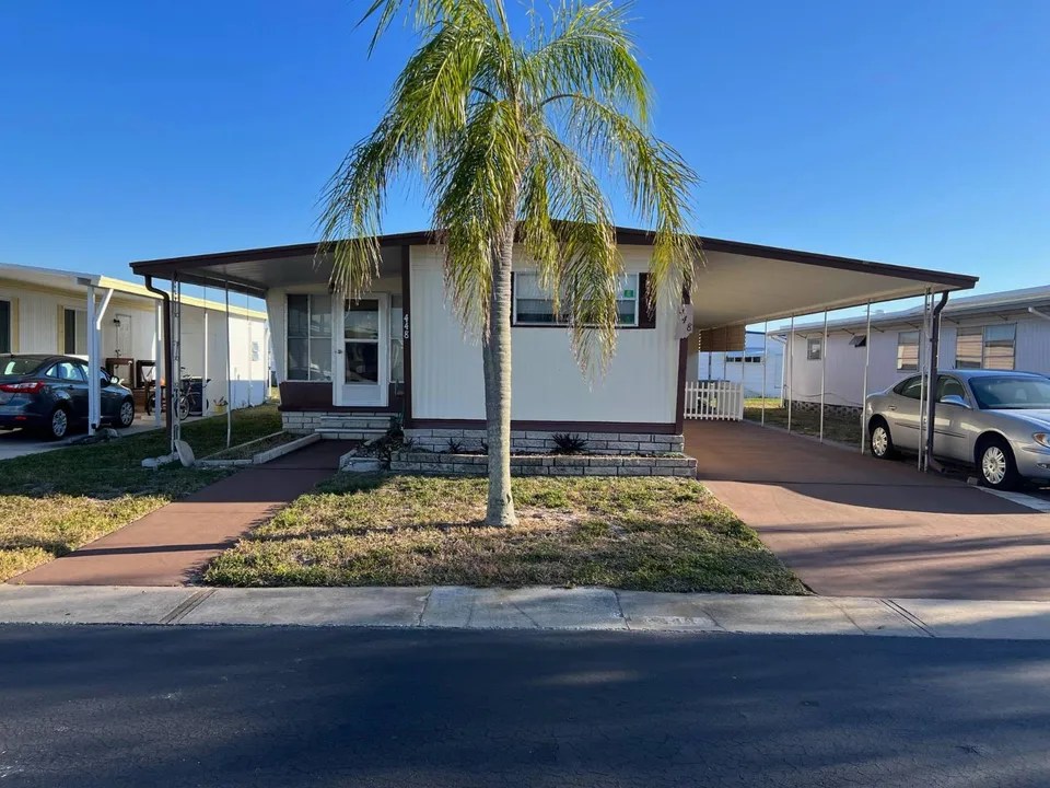 13225 101st St Lot 448, Largo, FL 33773