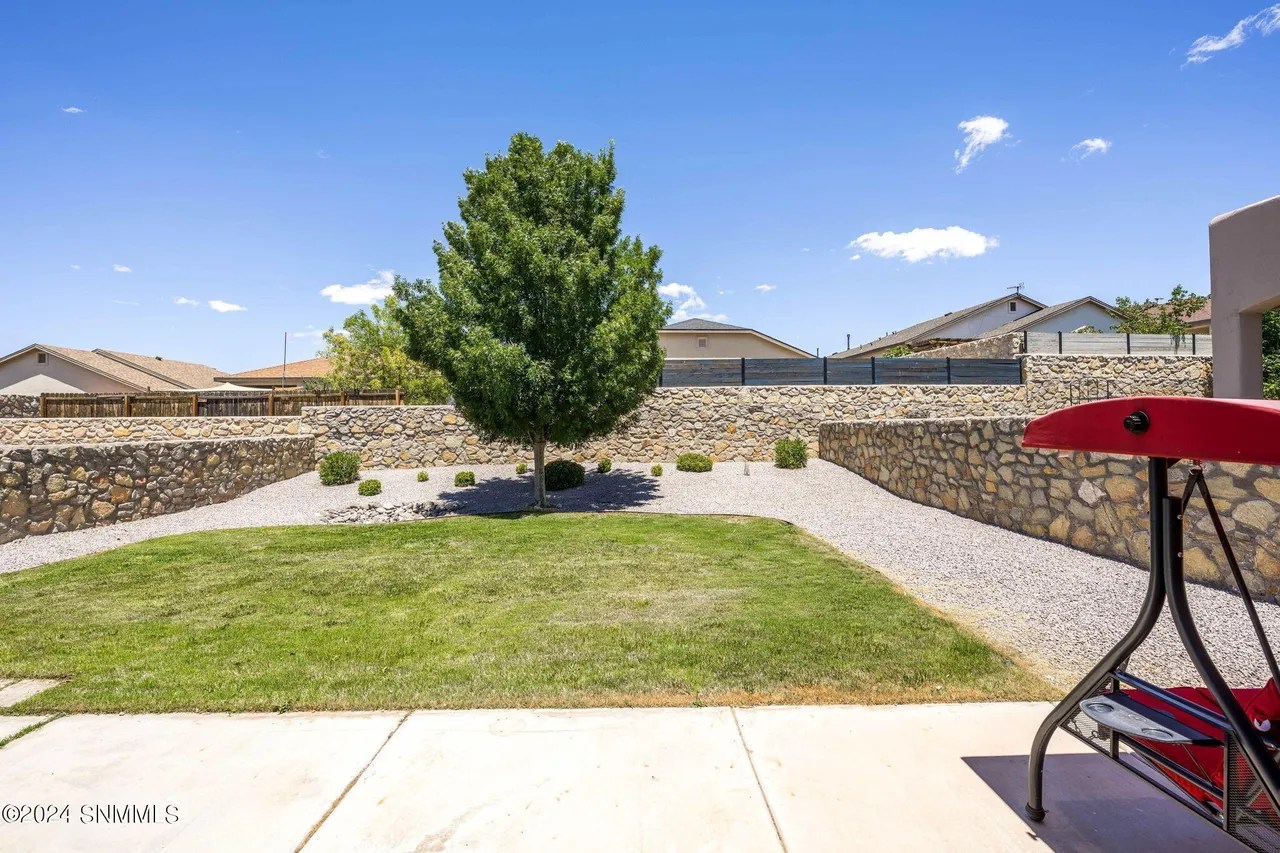 4584 Arabela Dr, Las Cruces, NM 88012