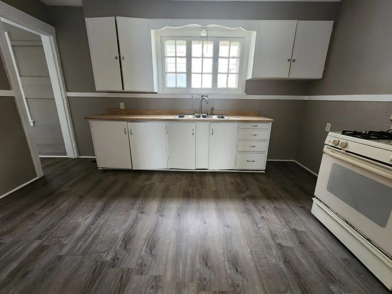 39 Ringle St, Rochester, NY 14619 Home for Rent