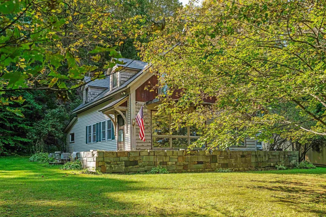 For Sale 2183 MT Hunger Rd, Barnard, VT 05031