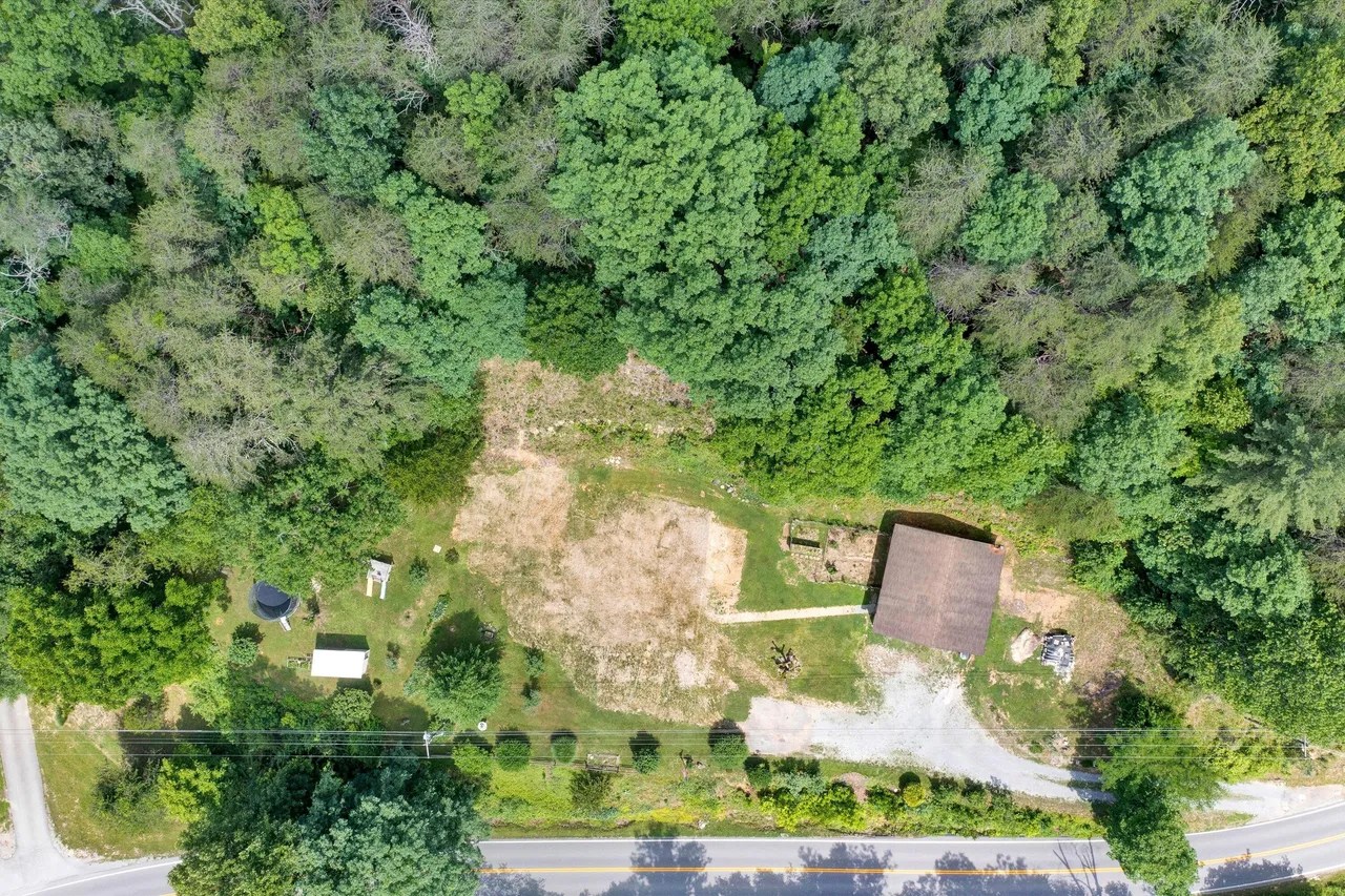 For Sale 5327 Yellow Mountain Rd, Roanoke, VA 24014