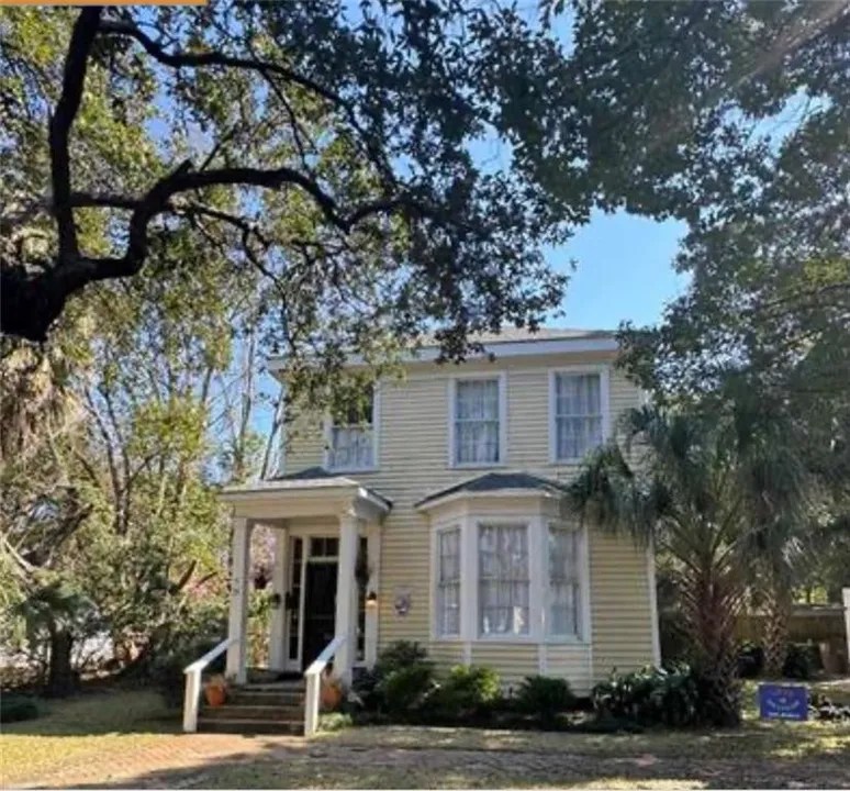 For Sale 114 Ann St N, Mobile, AL 36604