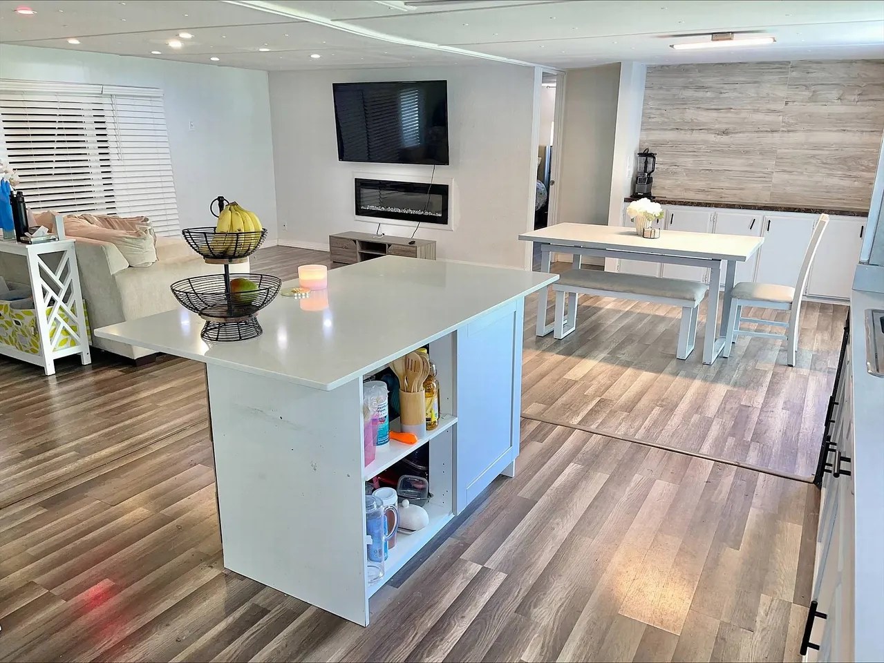 For Sale 10 Ivanhoe Ct, Kissimmee, FL 34746