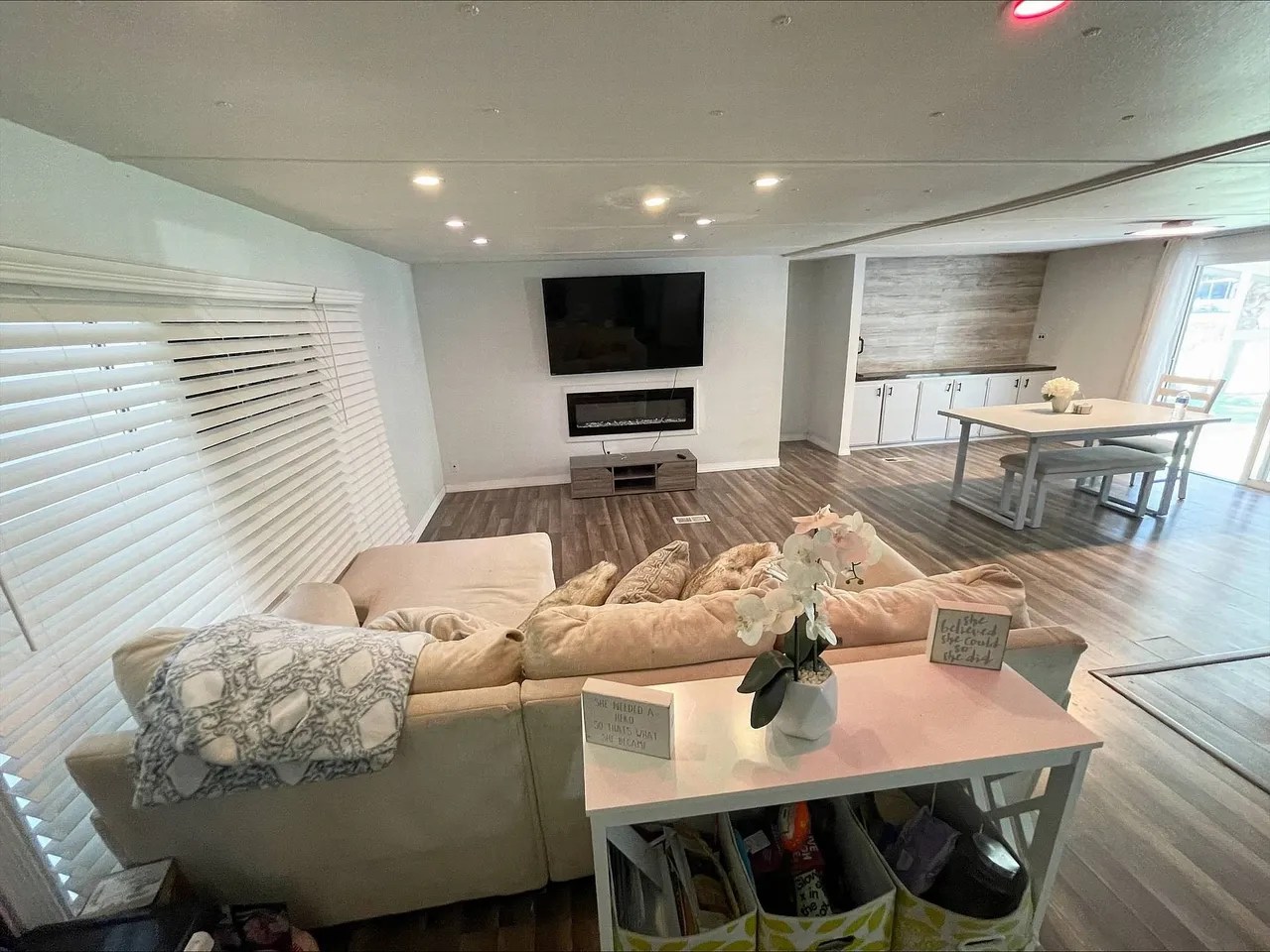 For Sale 10 Ivanhoe Ct, Kissimmee, FL 34746