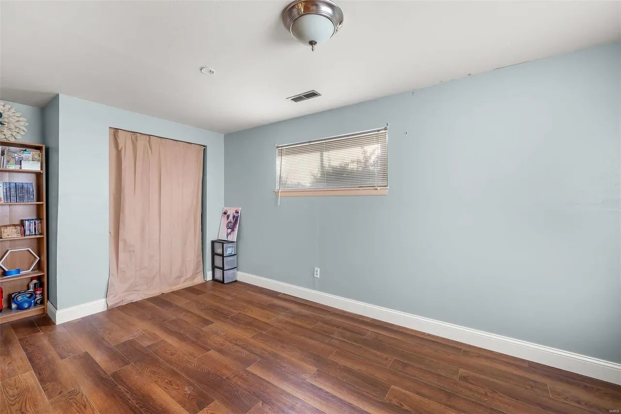 804 Karon Dr, Pevely, MO 63070