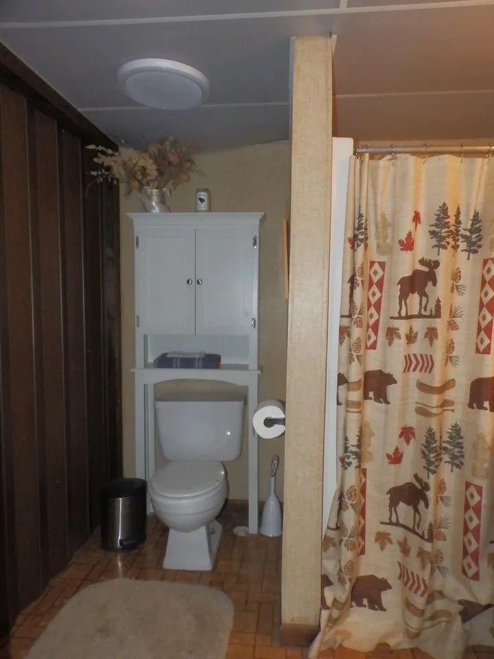 6309 Honey Ln, Johannesburg, MI 49751