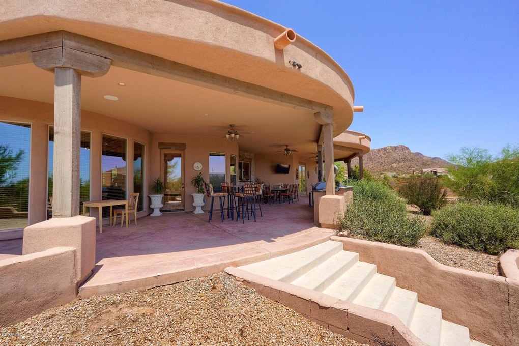 205 E Honda Bow Rd, Phoenix, AZ 85086