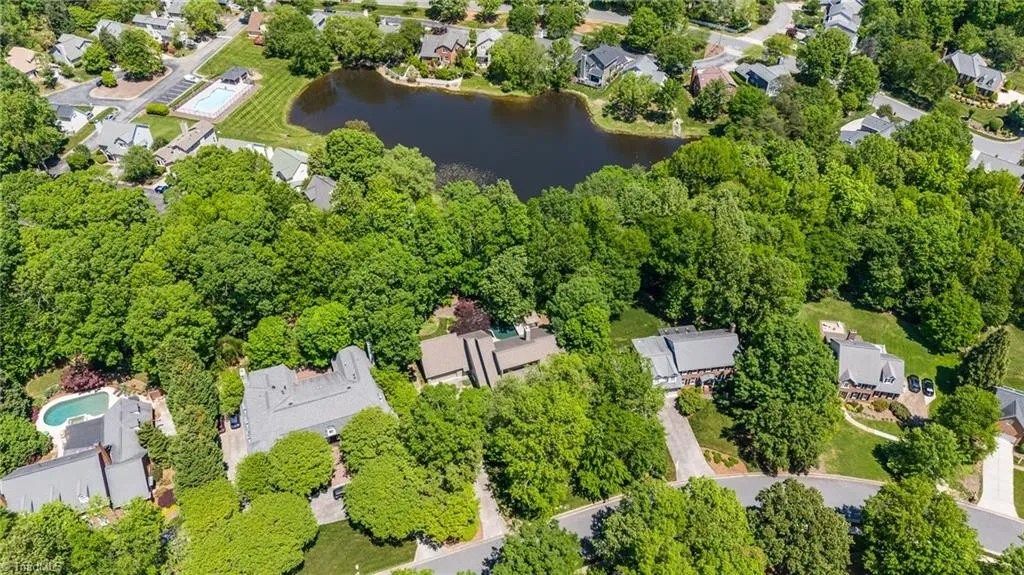 For Sale 3910 Hazel Ln, Greensboro, NC 27408