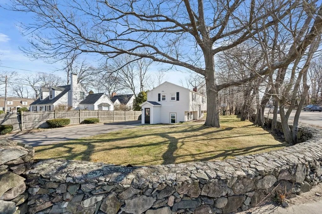 For Sale 1 Bradley Woods Dr, Hingham, MA 02043