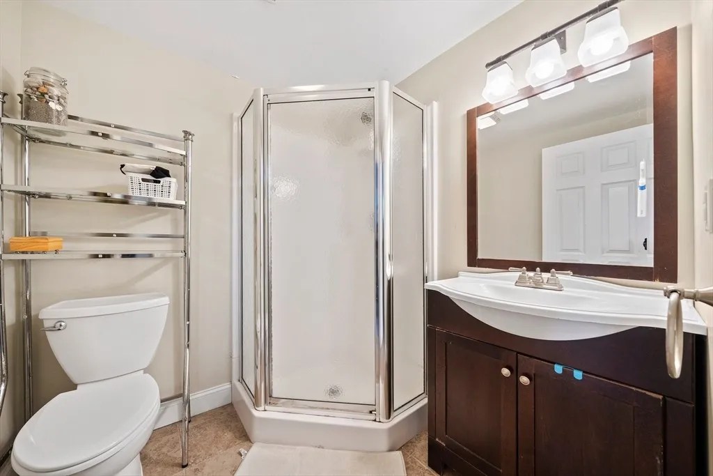 For Sale 1 Bradley Woods Dr, Hingham, MA 02043