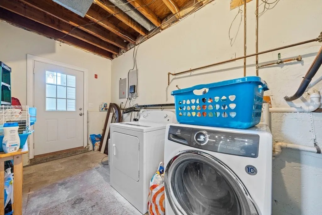 For Sale 1 Bradley Woods Dr, Hingham, MA 02043