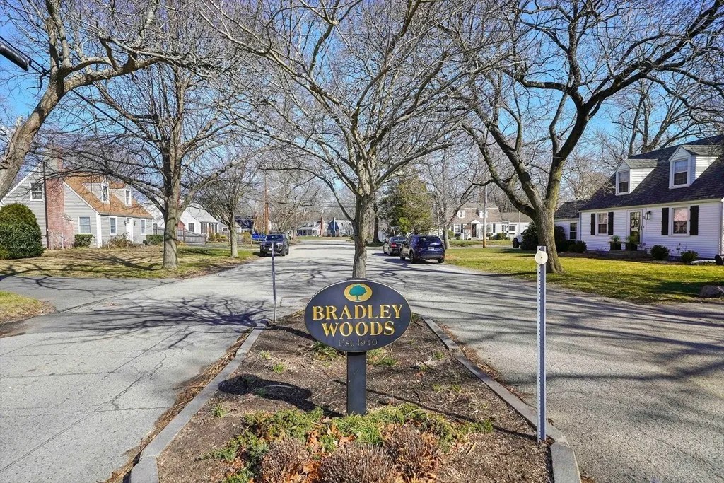 For Sale 1 Bradley Woods Dr, Hingham, MA 02043