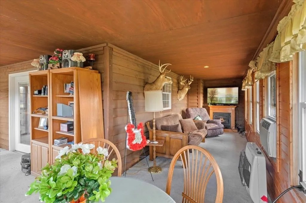 For Sale 6501 Mann Rd, Indianapolis, IN 46221