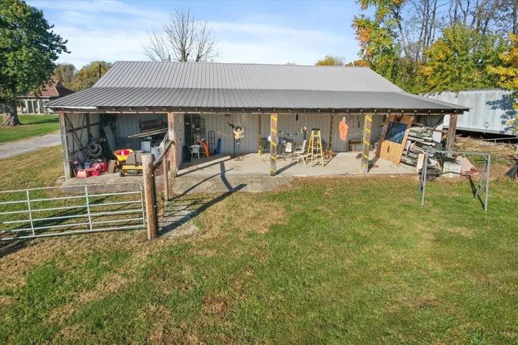 For Sale 6501 Mann Rd, Indianapolis, IN 46221