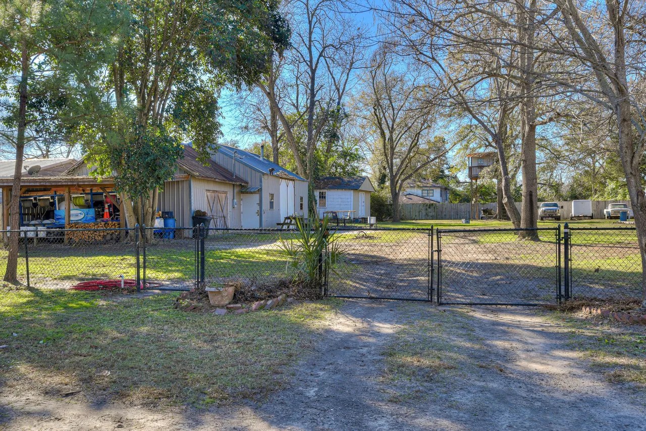 9433 Marlboro Ave, Barnwell, SC 29812