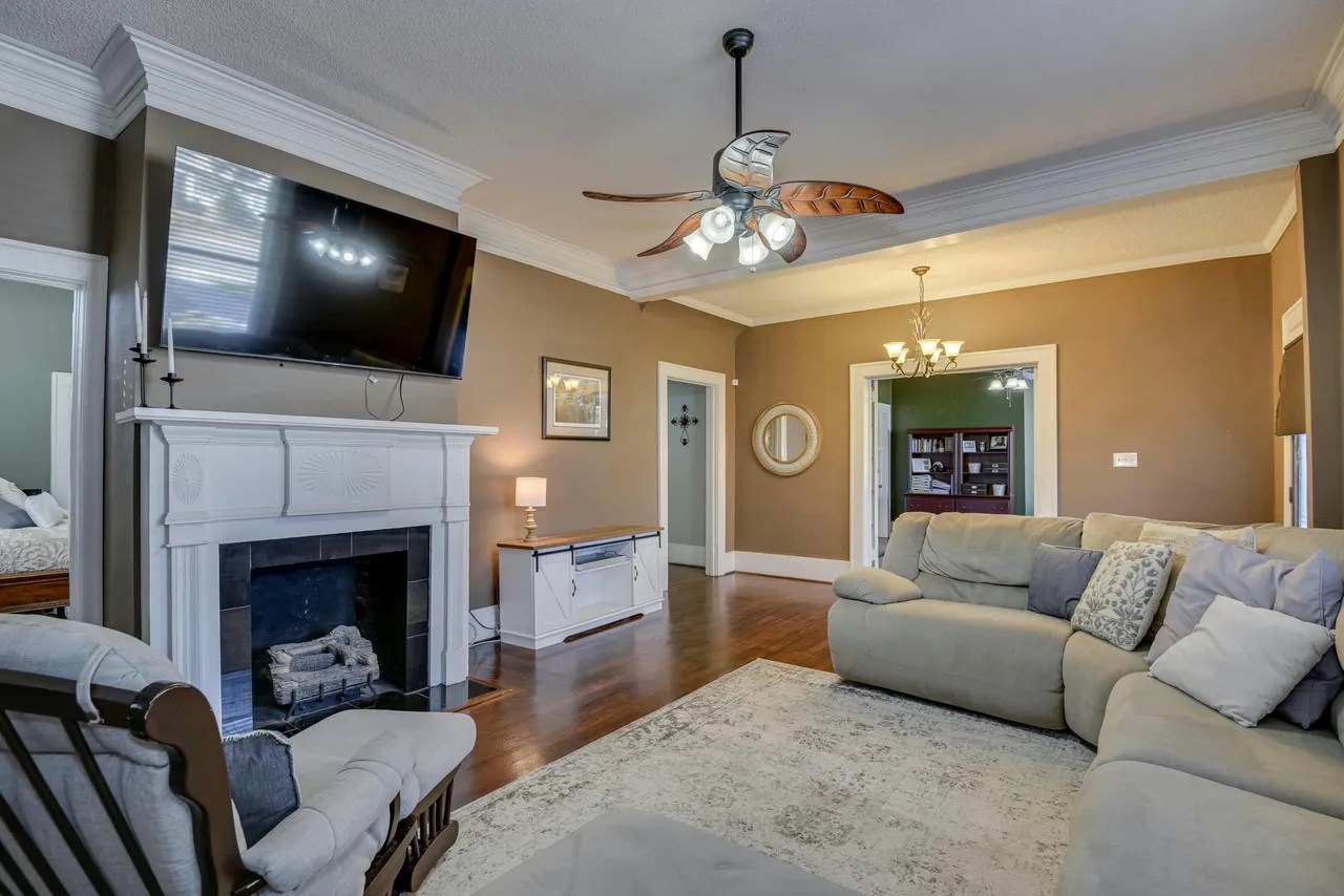 9433 Marlboro Ave, Barnwell, SC 29812