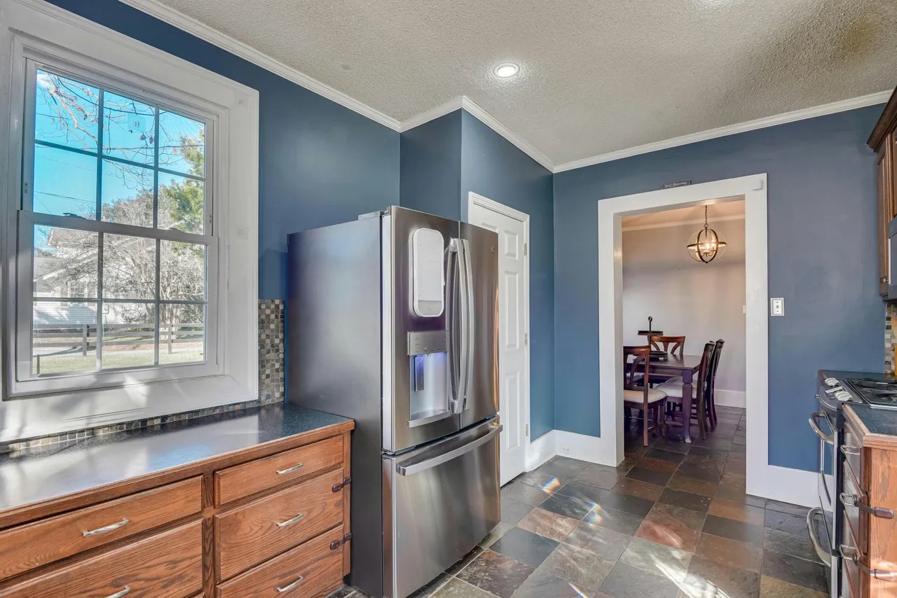 9433 Marlboro Ave, Barnwell, SC 29812