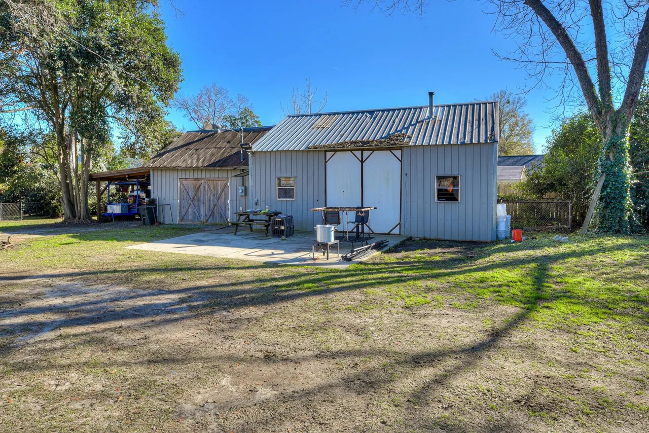 9433 Marlboro Ave, Barnwell, SC 29812