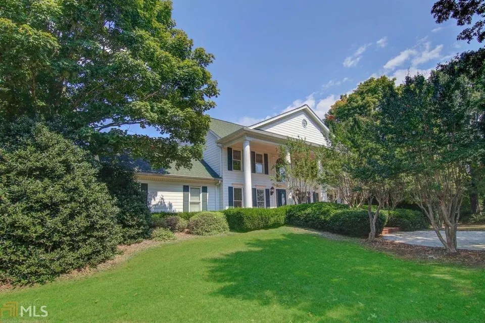 530 River Cove Rd, Social Circle, GA 30025