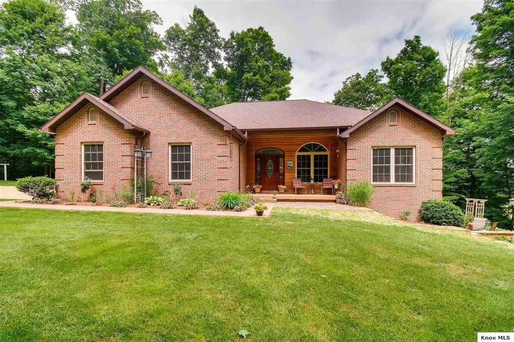 16040 Skyline Dr, Danville, OH 43014