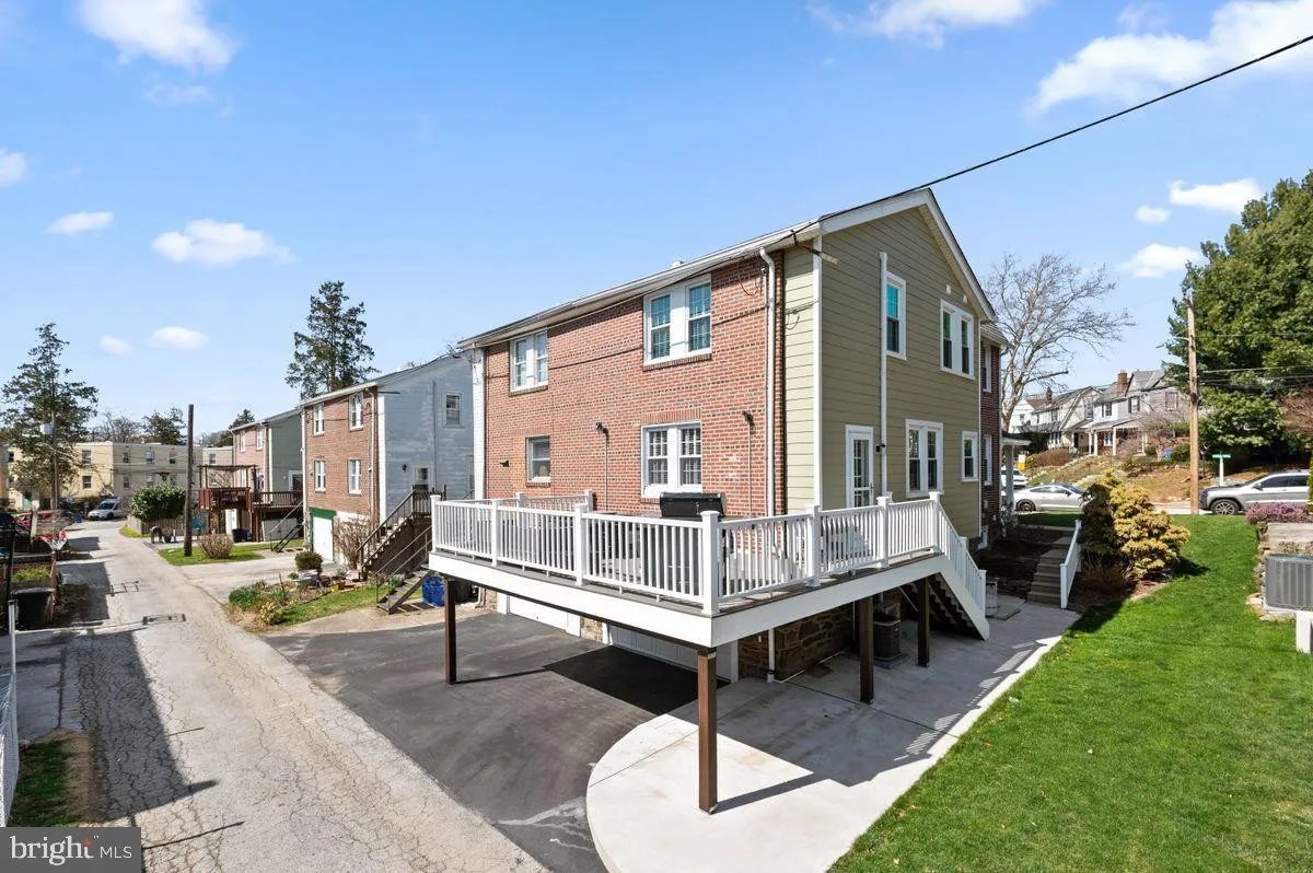 627 Kenilworth Rd, Ardmore, PA 19003