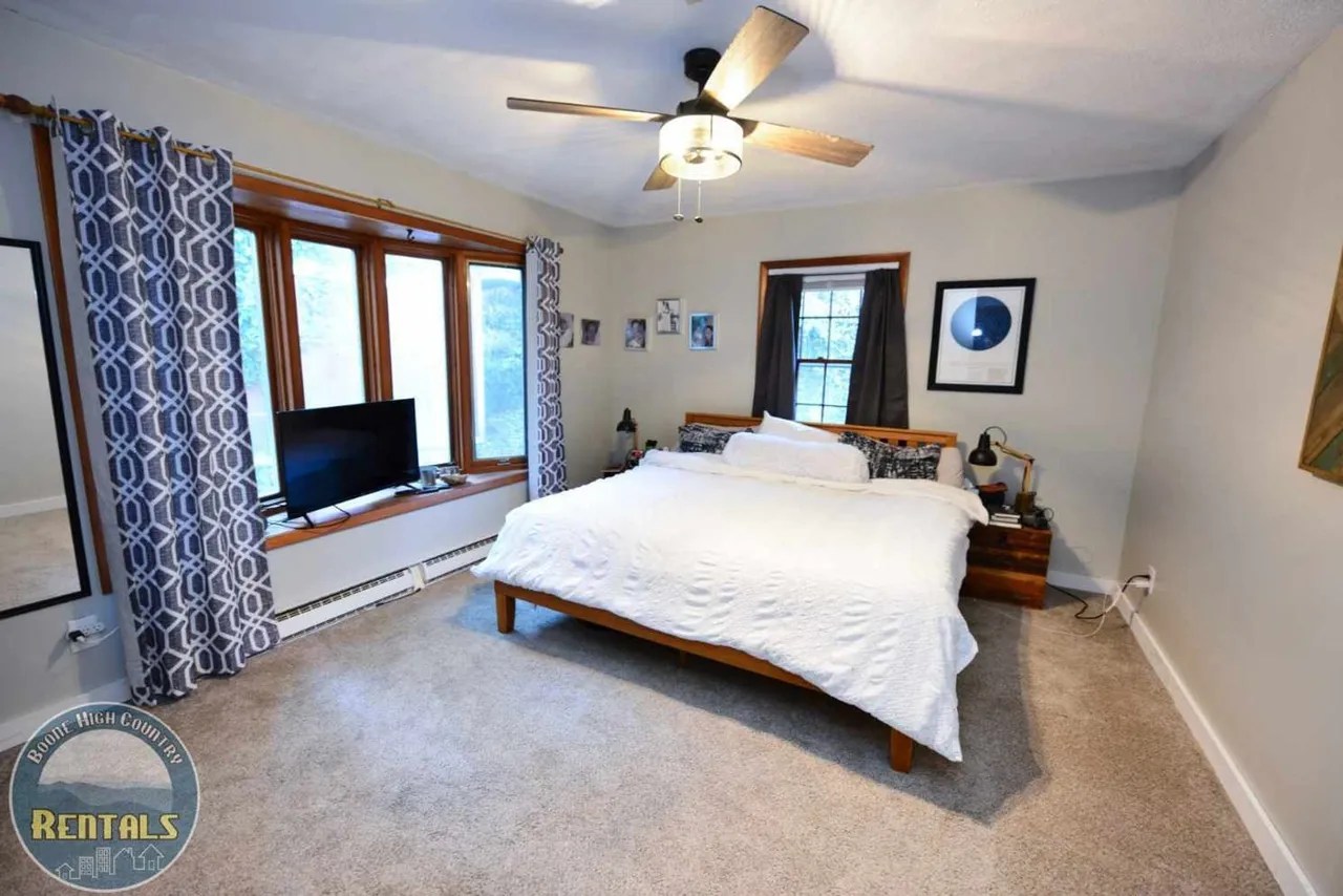 442 Poplar Hill Dr, Boone, NC 28607 Home for Rent