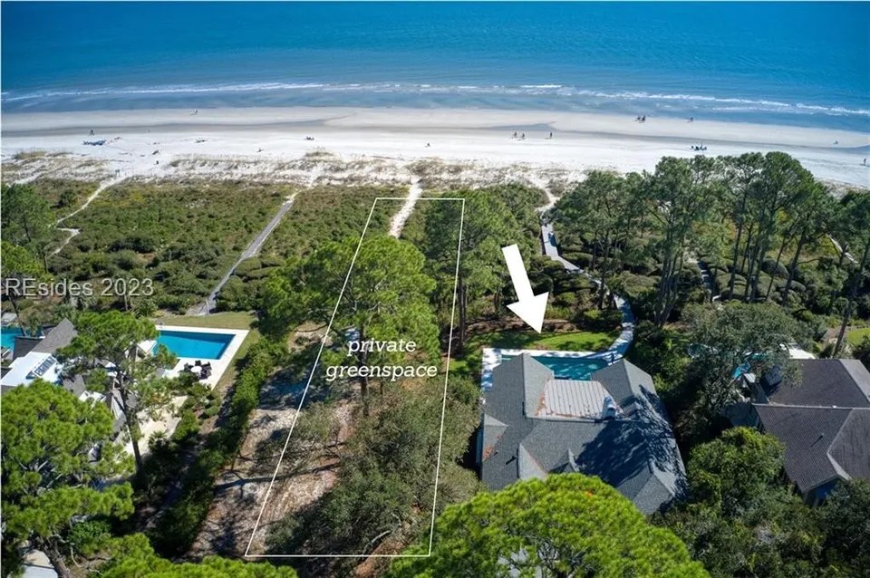 40 Canvasback Rd, Hilton Head Island, SC 29928