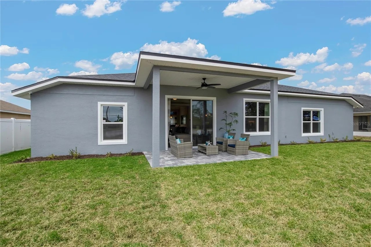 For Sale 6 LA Mancha Dr, Palm Coast, FL 32137