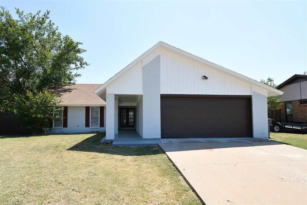 6804 Sw Bainbridge Ave, Lawton, OK 73505