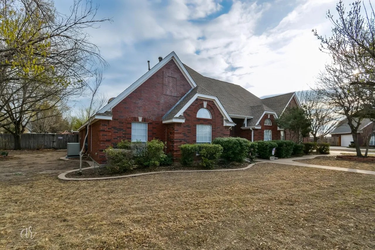 For Sale 649 Tamy Ct, Abilene, TX 79602