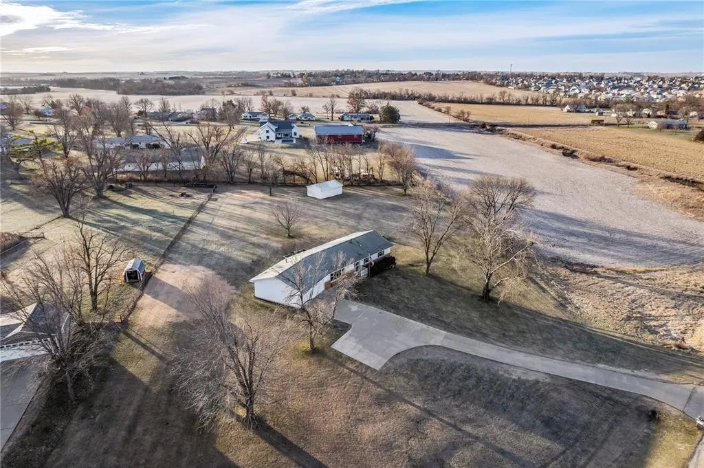 6419 Williams Blvd, Cedar Rapids, IA 52404
