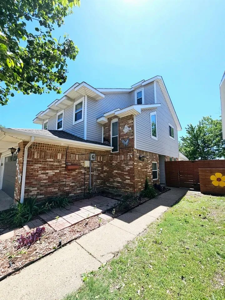 2430 Centaurus Dr, Garland, TX 75044 Home for Rent