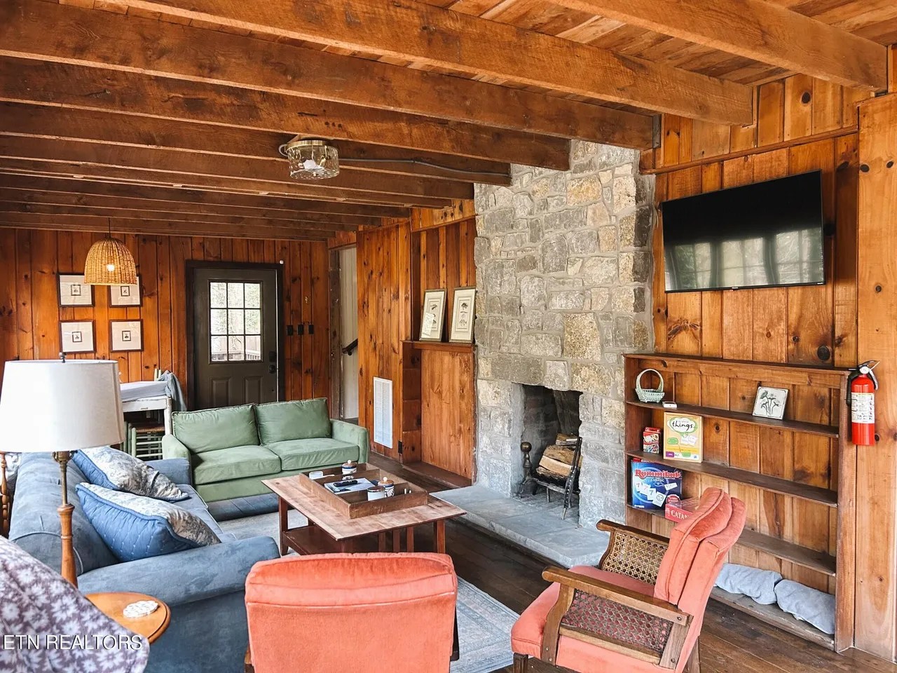 For Sale 310 Lovers Ln, Townsend, TN 37882