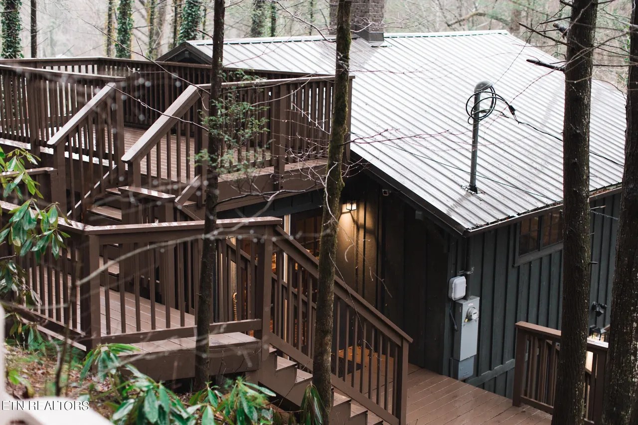 For Sale 310 Lovers Ln, Townsend, TN 37882