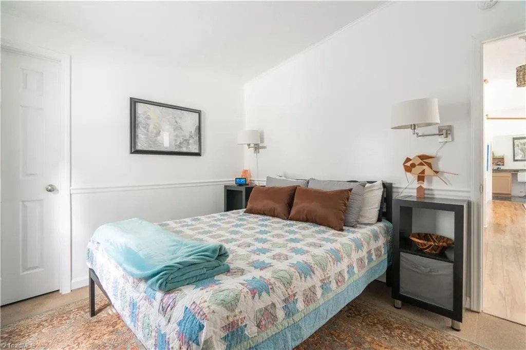 For Sale 1007 High Rock Shores Dr, Lexington, NC 27292