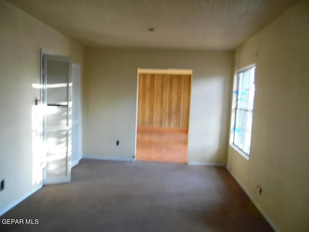 7705 Wenda Dr, El Paso, TX 79915