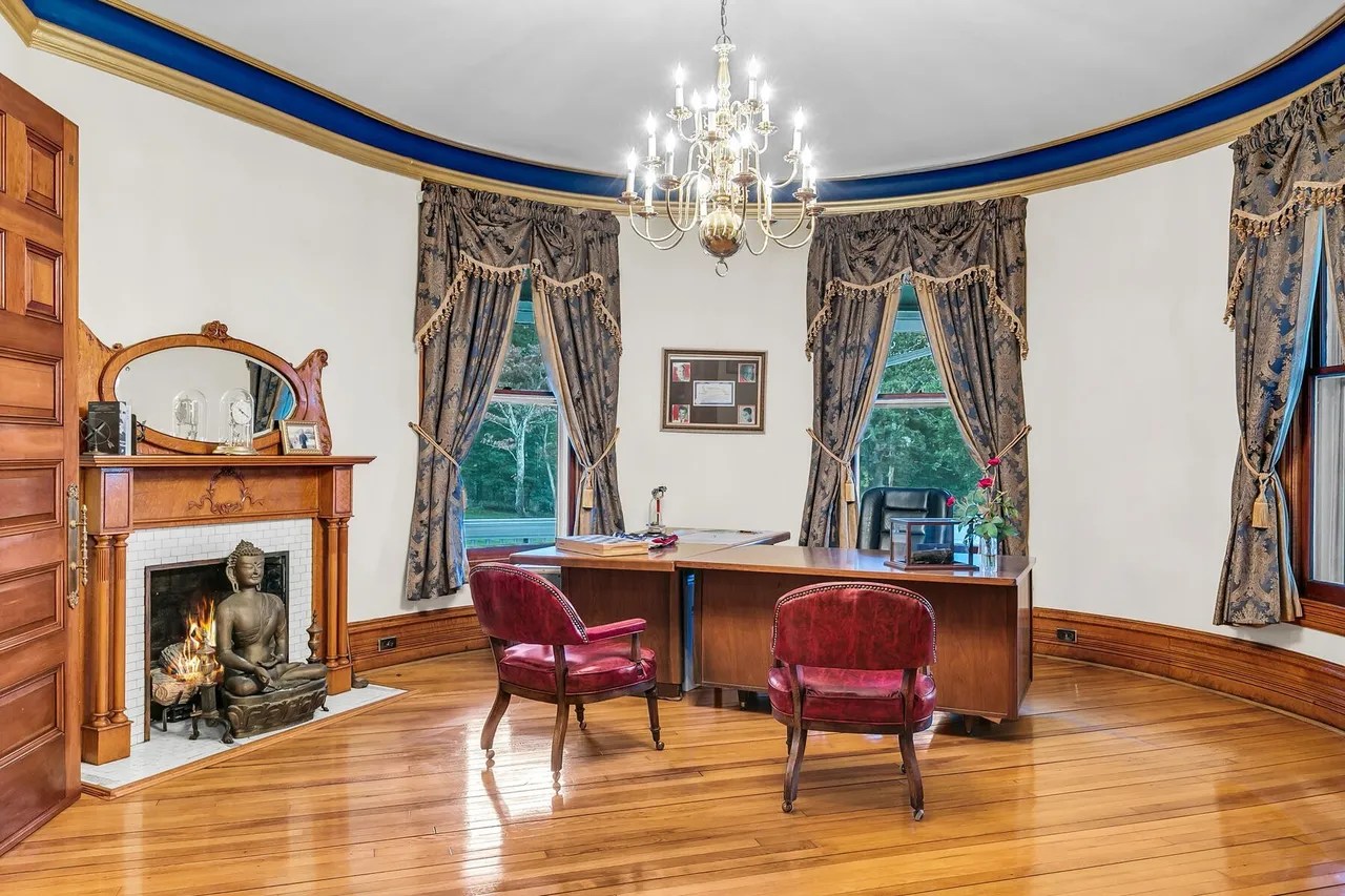 For Sale 1 Serpentine Dr, Atlantic Highlands, NJ 07716